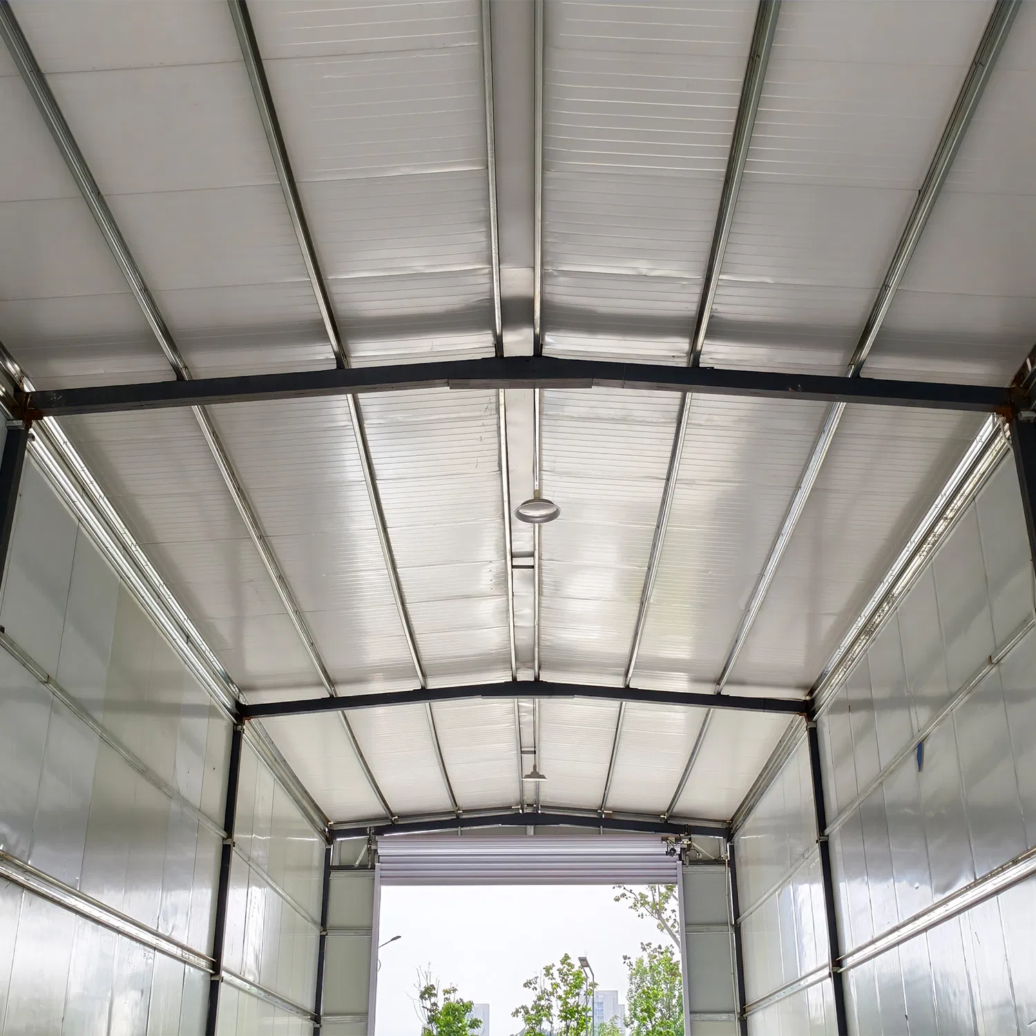 Premium Minimalist Steel Car Shelter with Quick Assembly