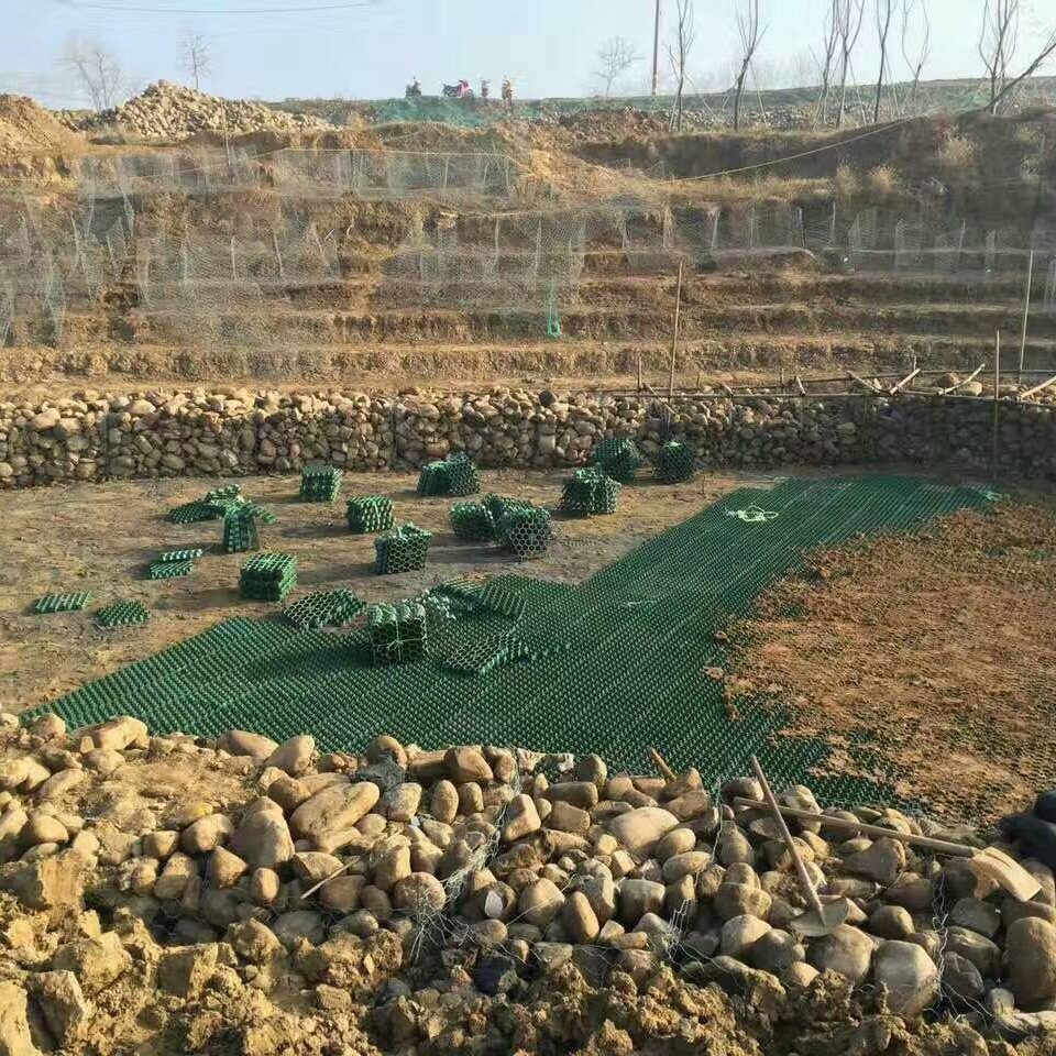 High Quality Ground Gravel Road Plastic Driveway Parking Lot Grid Heavy Duty Permeable Gravel Paver Wholesale Price Factory Supply