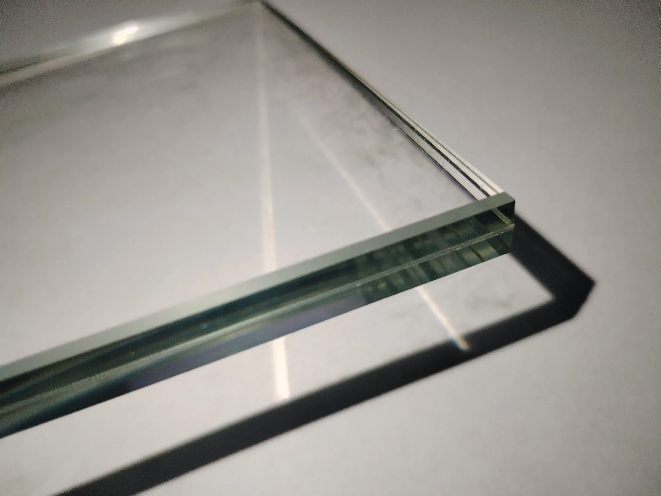 Custom Anti-Reflective Coating Glass for Windows and Displays