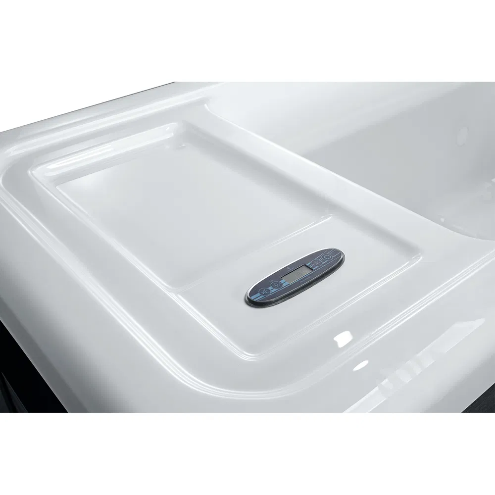 Акриловая ванна для ледяного купания Sunrans с чиллером