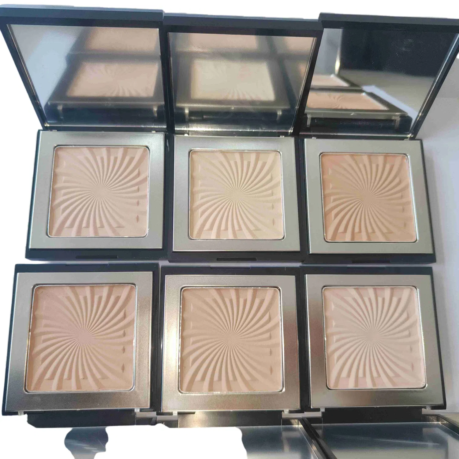 Sculpting Contour Powder for Radiant and Defined Features