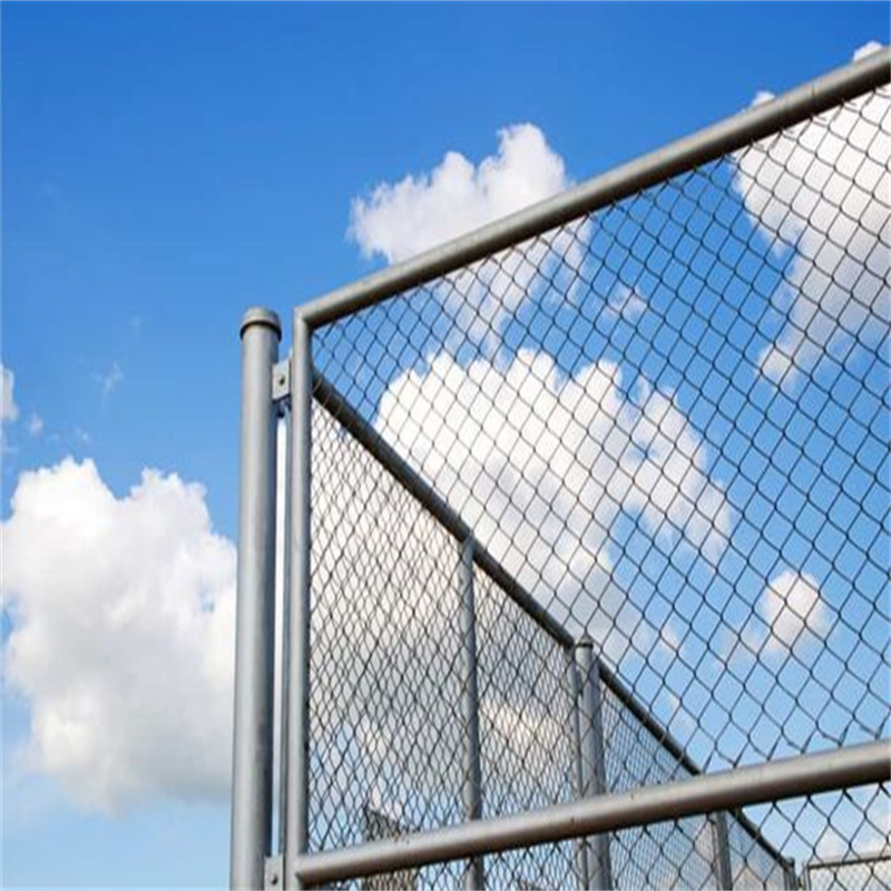 Galvanized PVC Coated Mesh Rolls Cyclone Wire Chainlink Fence Panels Chain Link Fence