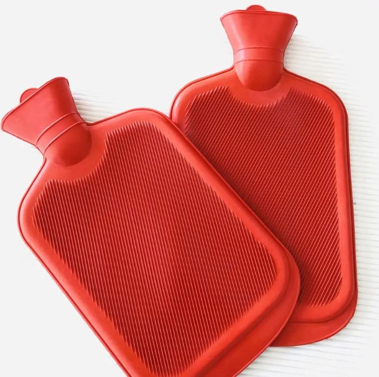 Long-Lasting 2-Year Shelf Life Hot Water Bottle with Optional Cover for Home and Office Use
