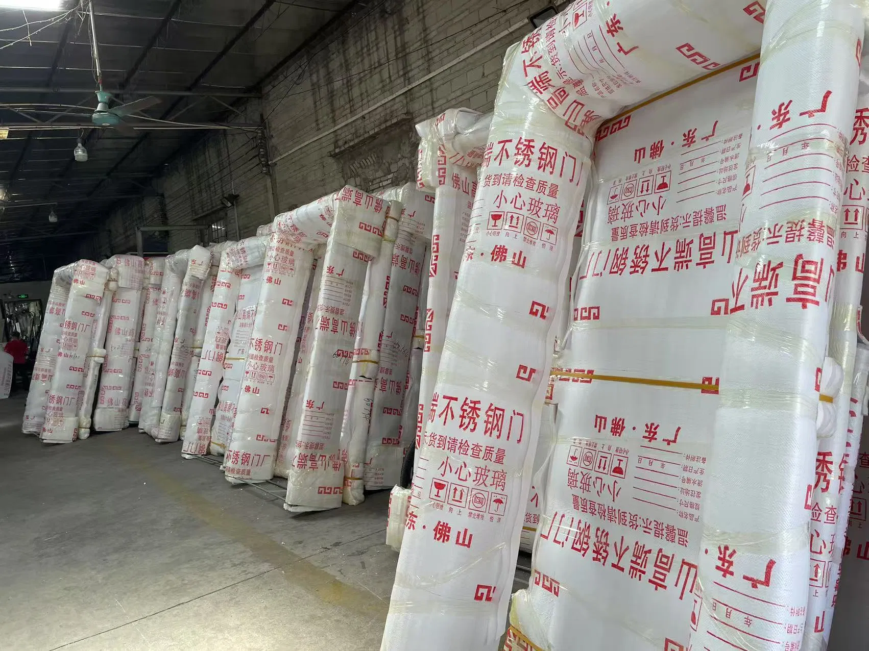 Металлические входные двери с защитой от взлома