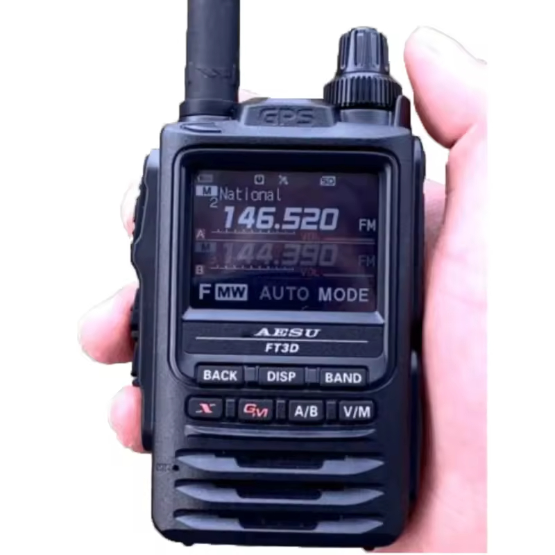 Yaesu FT-3DR 5W Цифровая радиостанция с GPS и Bluetooth