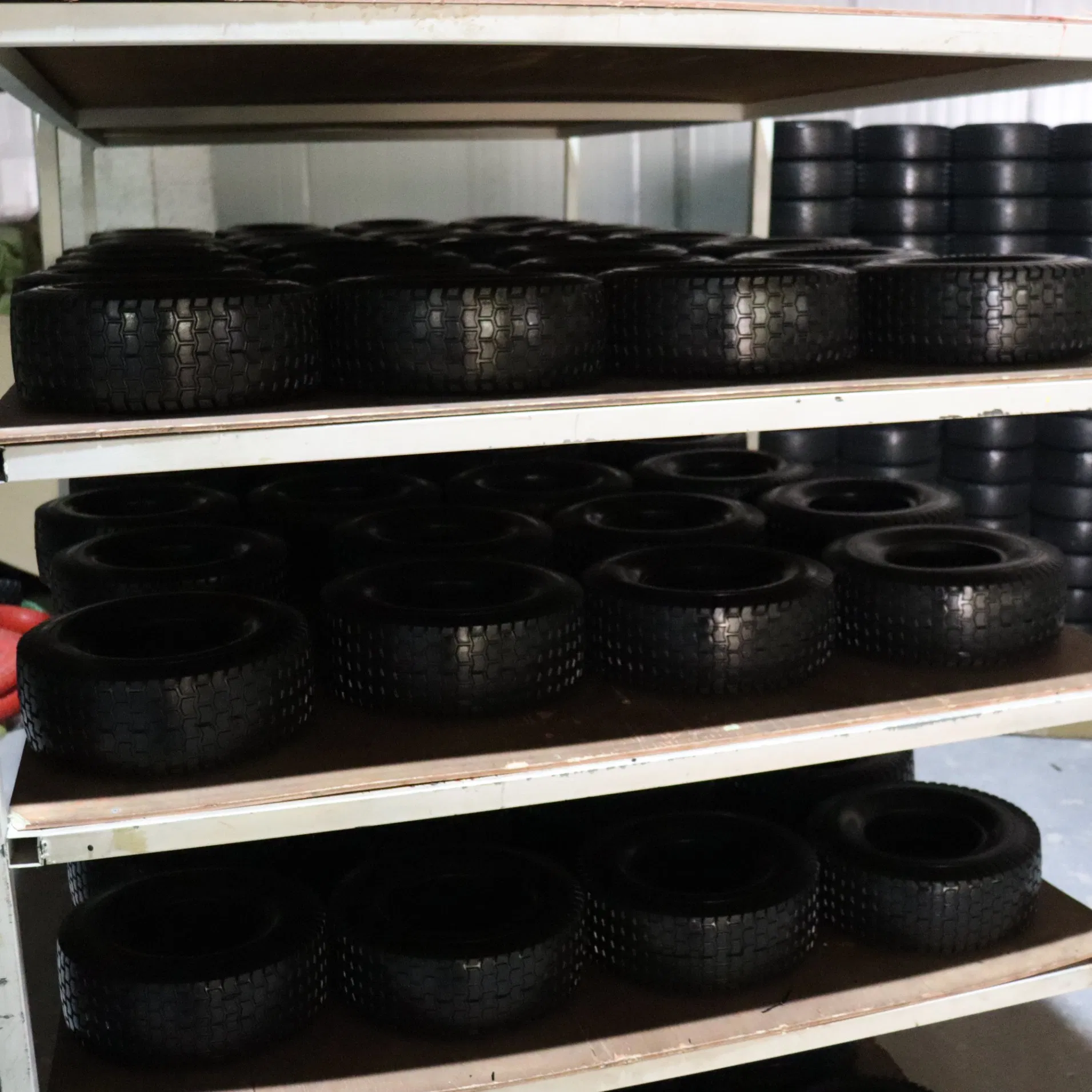 High Quality Plastic Rim Puncture Proof PU Foam Rubber Wheel (3.00-4)