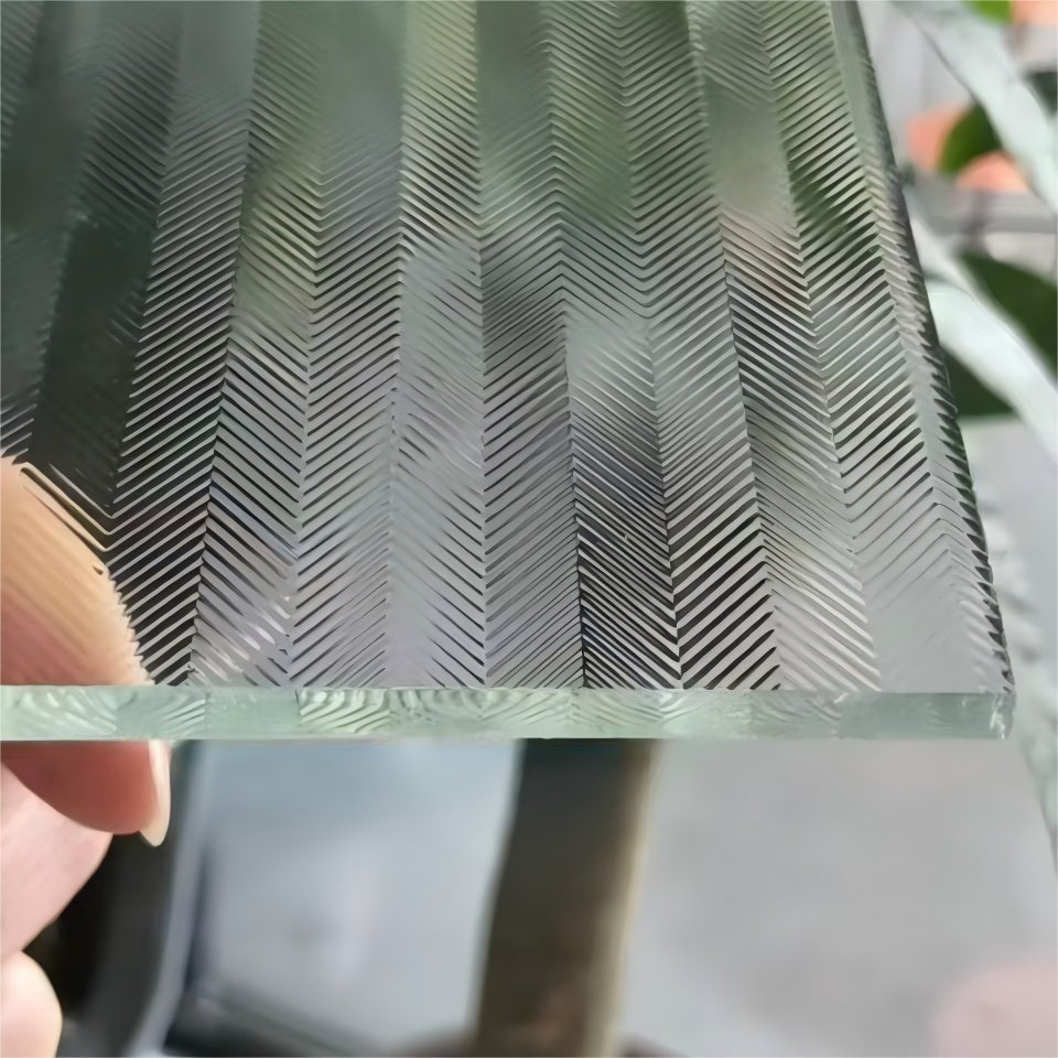 Multi-Curve Fluted Glass for Feature Wall and Backlit Bar Counter Front