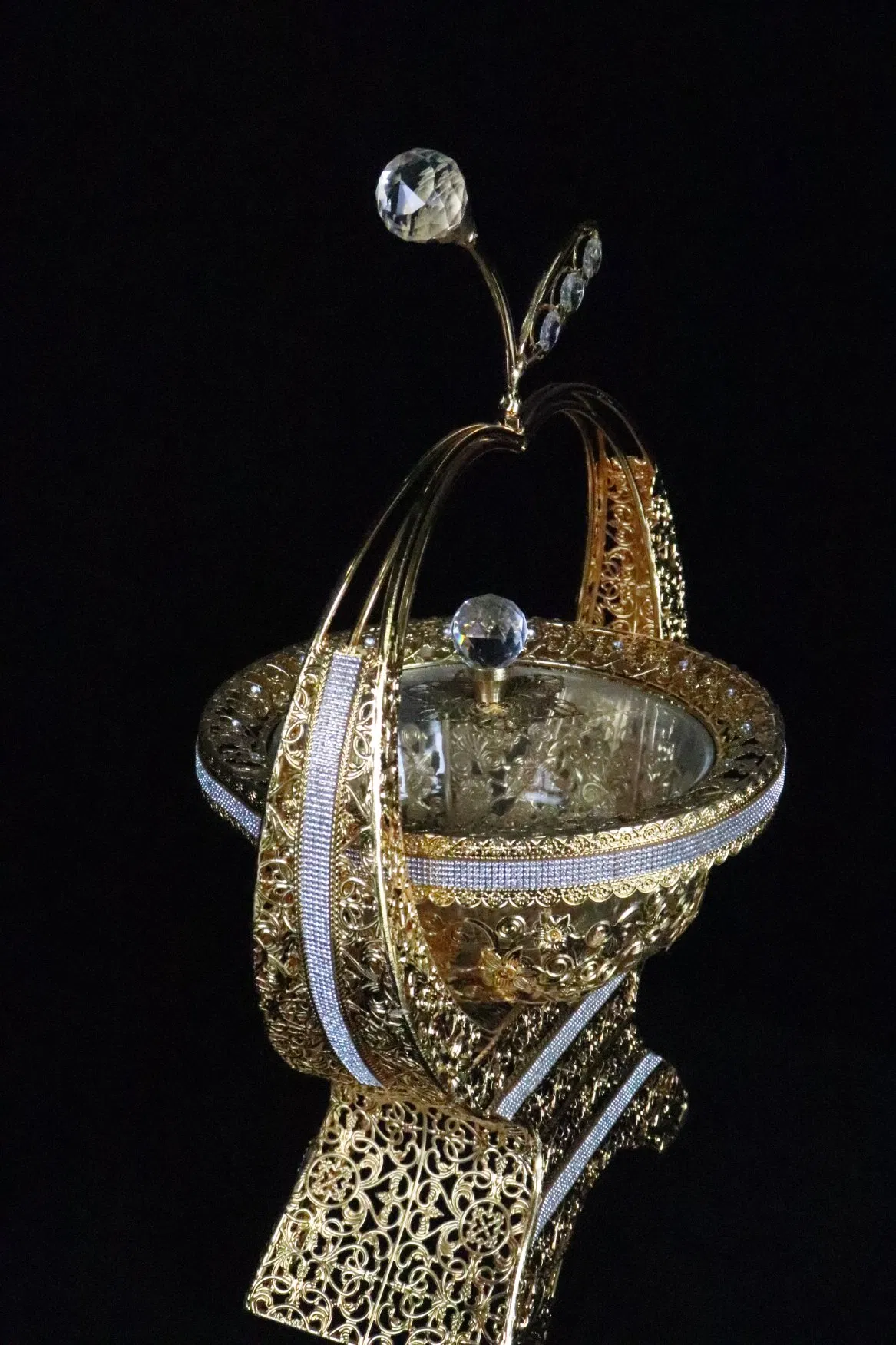 Wholesale Household Daily Ornaments with Gold-Plated Iron and Bowl Glass Set