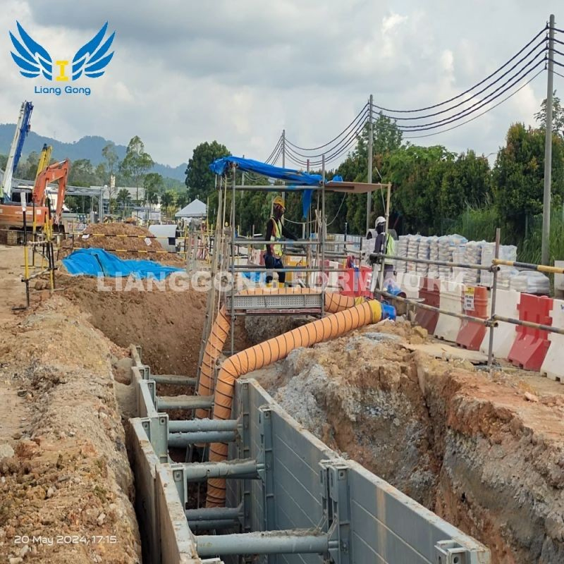 Customized Corrosion-Resistant Trench Box for Harsh Soil and Weather Conditions