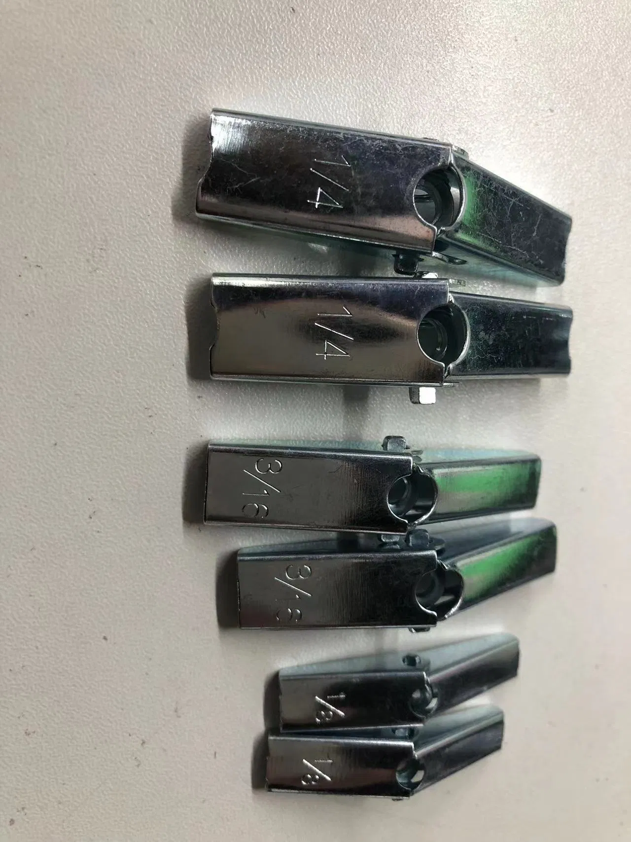 Toggle Bolts and Wing Nut Kit for Drywall Ceiling, Metal Drywall Anchors and Screws Assortment Set, 3 Sizes Butterfly Anchors