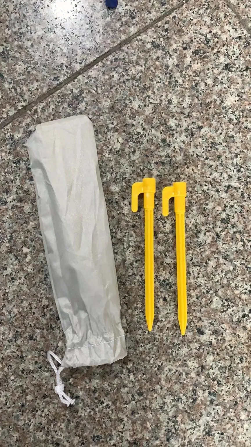 Пляжный зонт-палатка от солнца и ветра