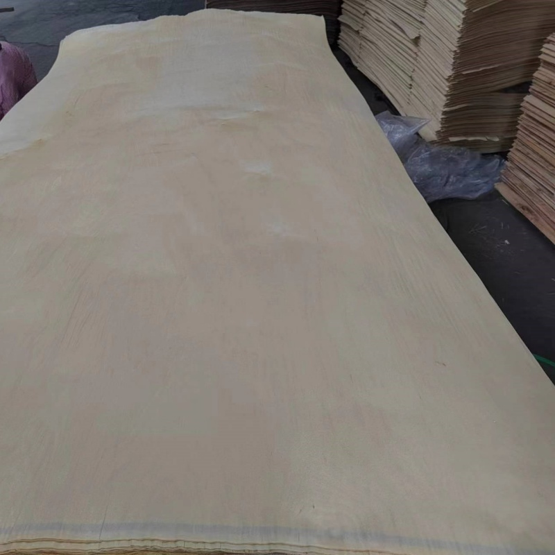 Chinese Suppliers Wood Veneer C/D Grade Plywood Birch Veneer