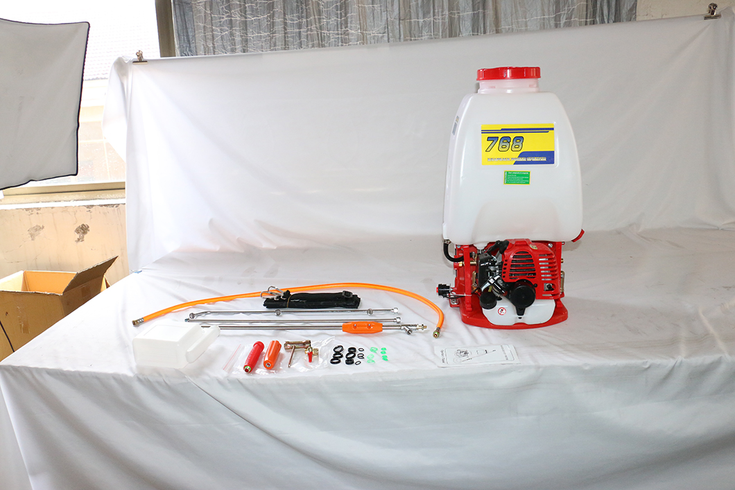High Quality Knapsack Gasoline Garden Sprayer Garden Tools Agriculture Machine