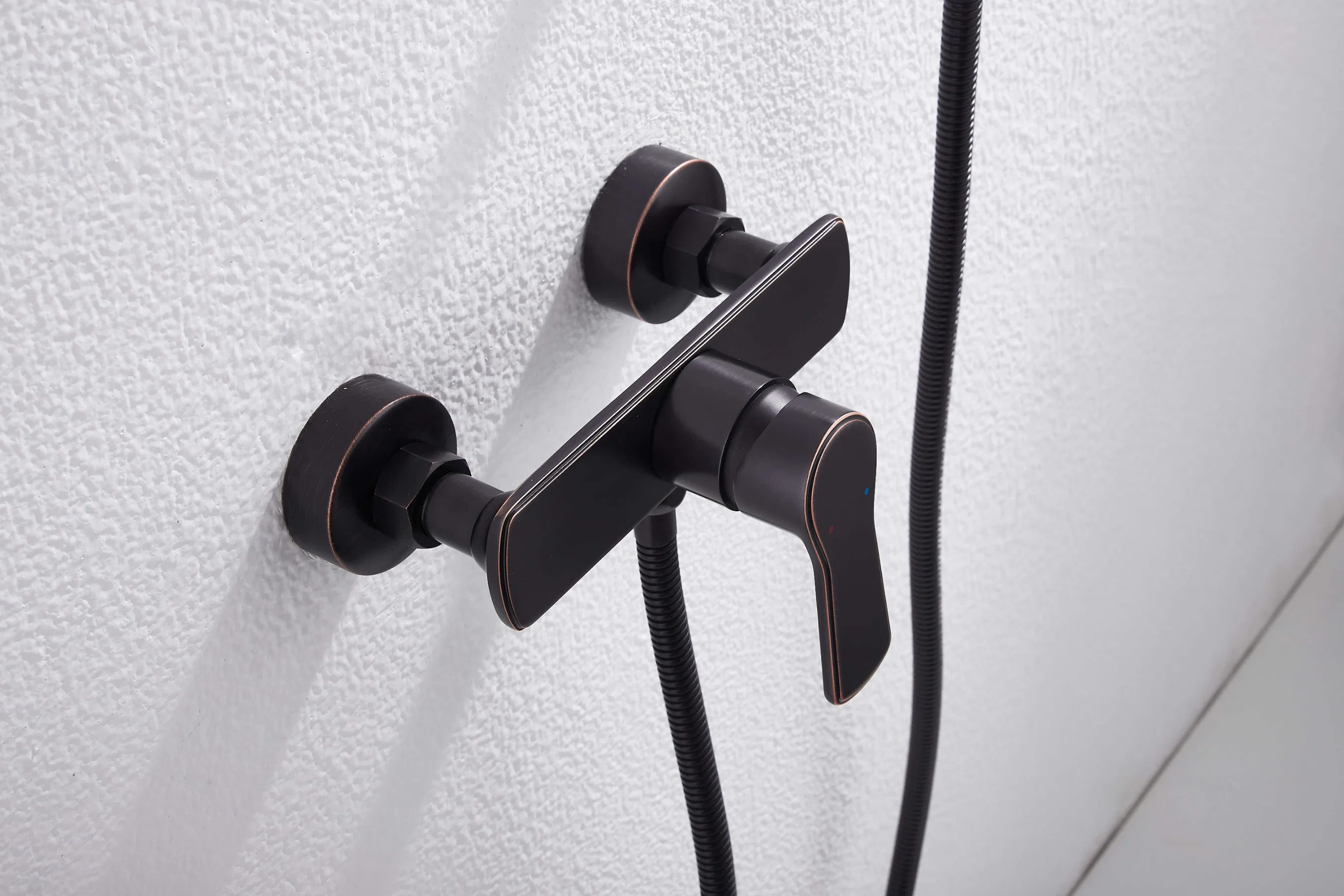 High Quality Black Brass Shower Faucet for Bathroom Fitting