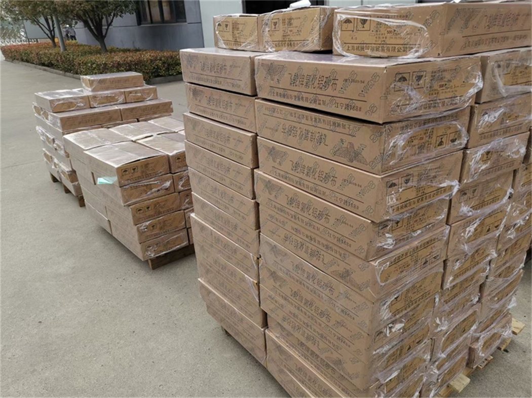 Наждачная ткань Flying Wheel, 230x280 мм