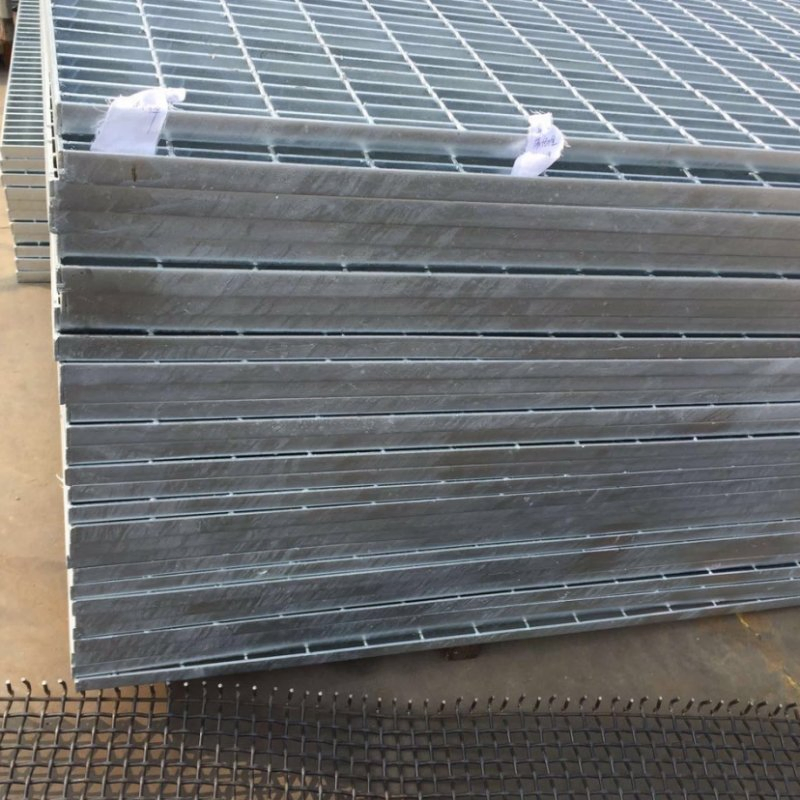 Premium Galvanized Steel Grating Walkway for Enhanced Durability