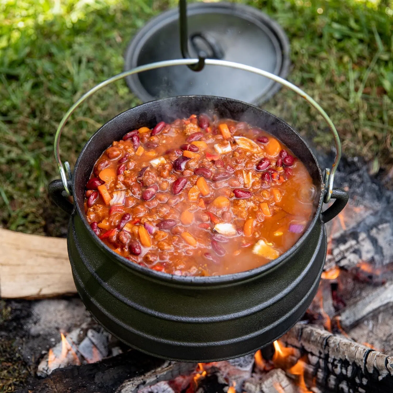 Camping Outdoor Cookware 20/24/26cm Custom Size Cast Iron Cookware Potjie Pot Cauldron South African Pot with 3 Legs