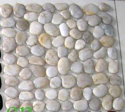 2016 Hot Selling Mixed Flat River Garden Pebble Mosaic Stone With Mesh