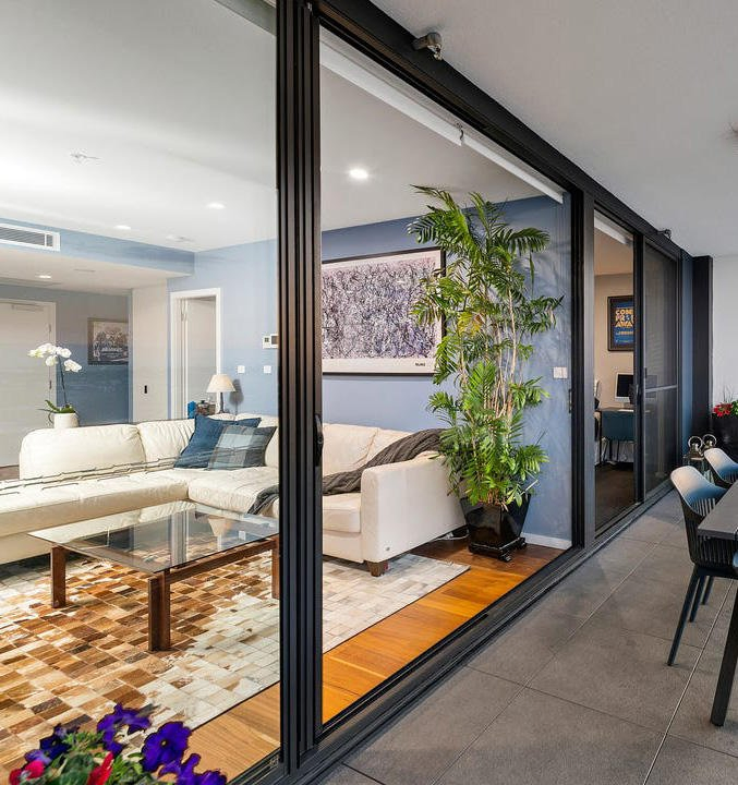 Double Glazed Aluminum Alloy Window Manufacturer