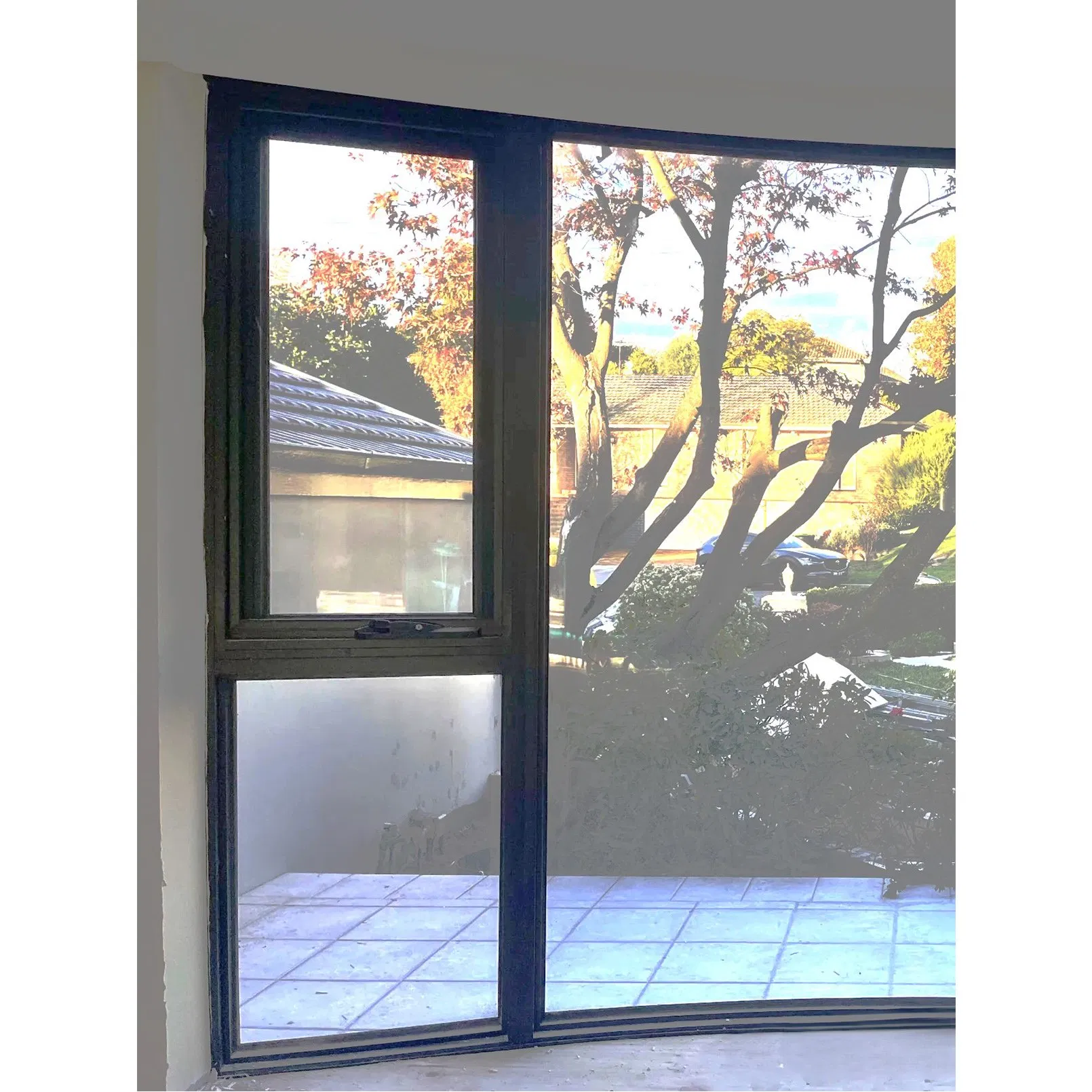 Factory Price Customized Aluminum/Aluminium Corner Fixed Windows with Clear Glass/Frosted Glass/Single Tempered Glass