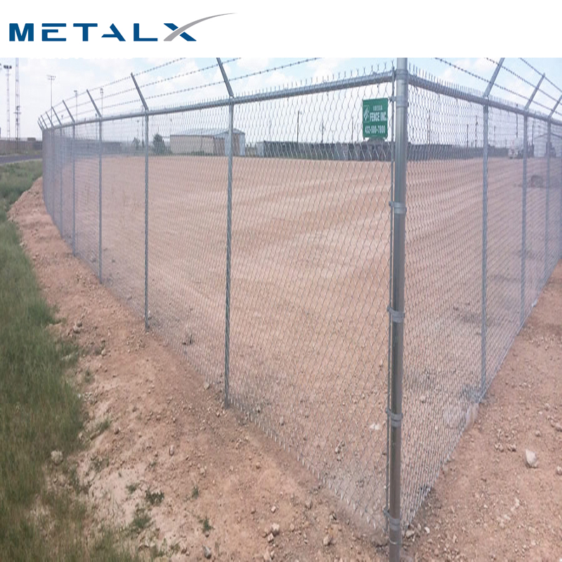 Chain Link Fence Barbed Wire Extension Arms Black Cyclone Fence Wire Mesh Chain Link Fence