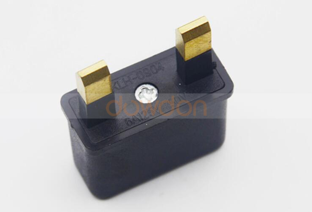Конвертер-адаптер питания US/EU в UK, 110-250V, 6A, 500W