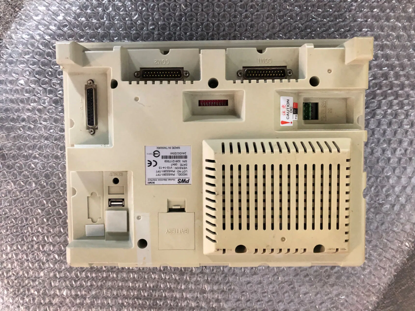 1PC Used Hitech Pws3261-TFT Touch Panel Tested Good DHL/FedEx