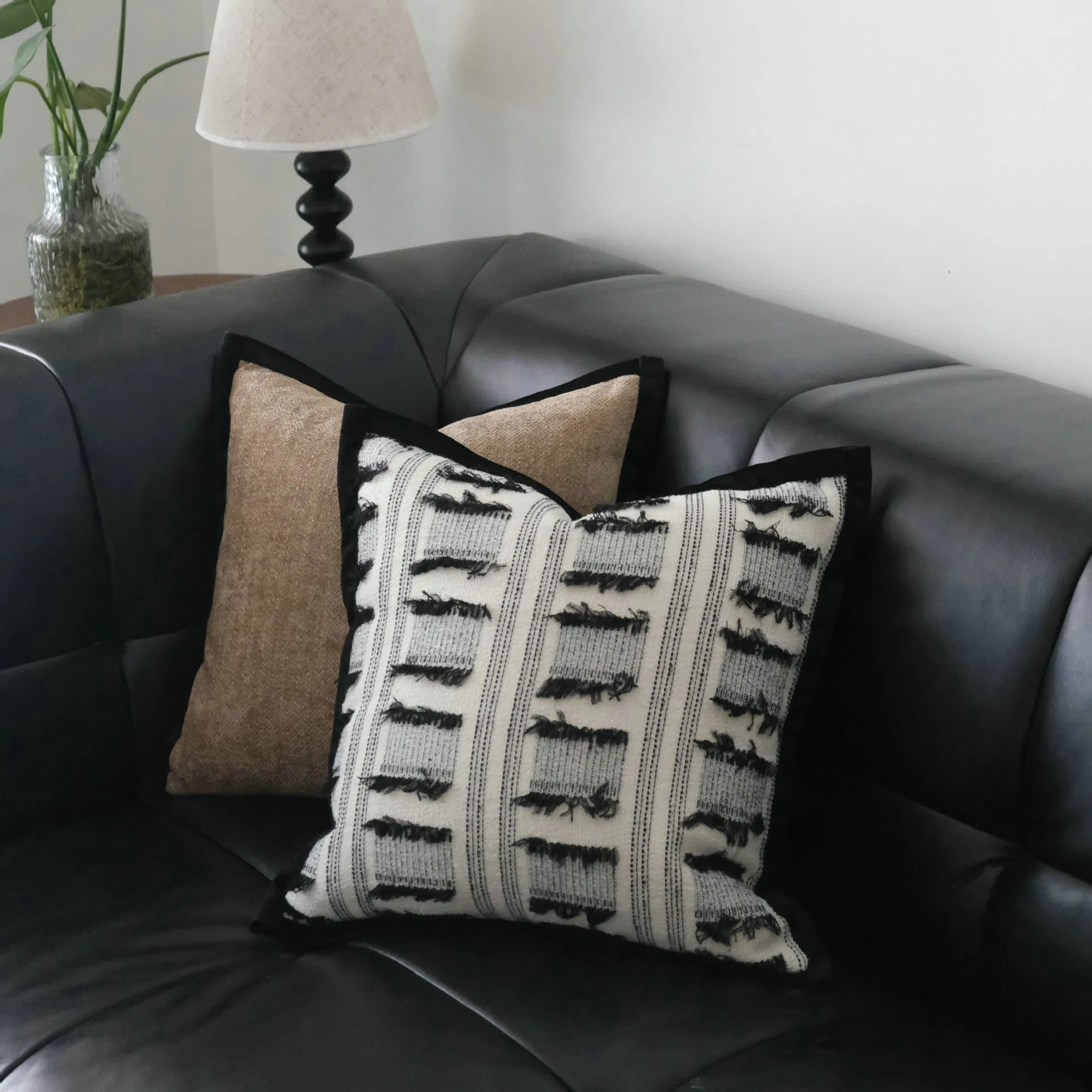 Living Room Waterproof Cushion Cover for Home and Hotel Decoration