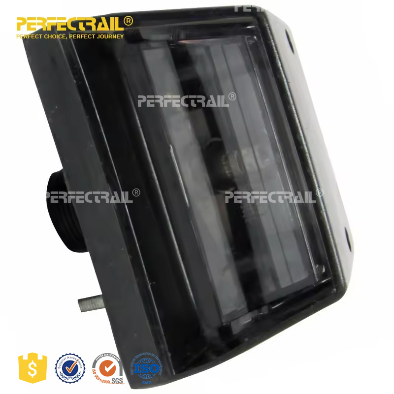 Левый фонарь номерного знака для Iveco Daily 1999-2022