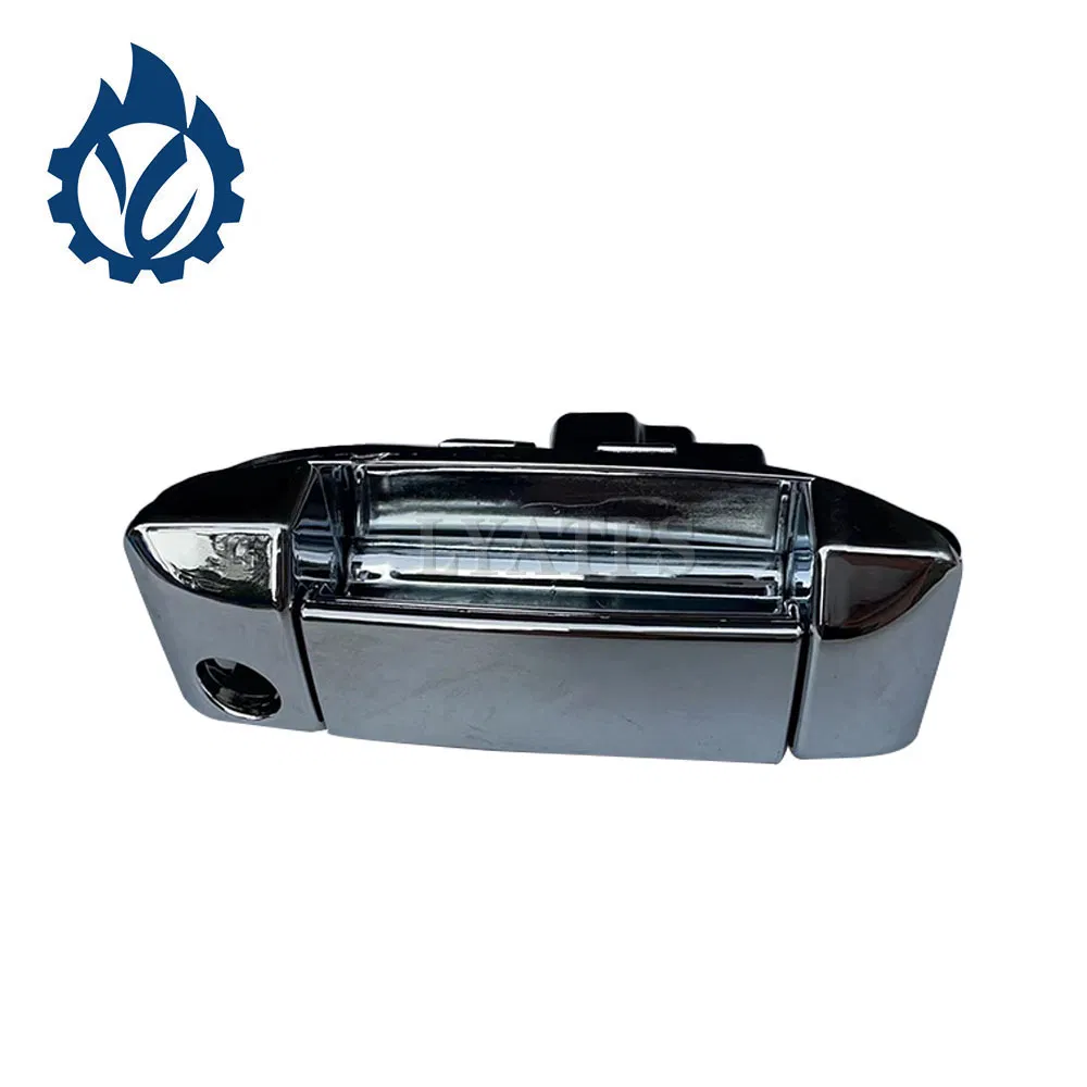 Хромированная ручка двери Toyota Hiace 2005 (правая) 69230-26080