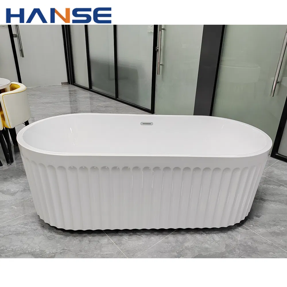 Белая овальная акриловая ванна Freestanding