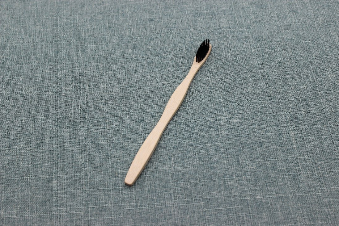 Different Shape Natural Bamboo Toothbrush Hand 05