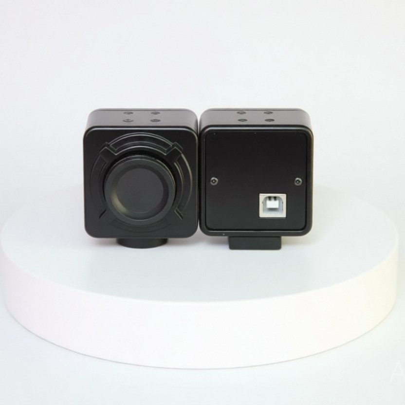 Промышленная камера SWIR 656x520, глобальный затвор, 5.0 мкм