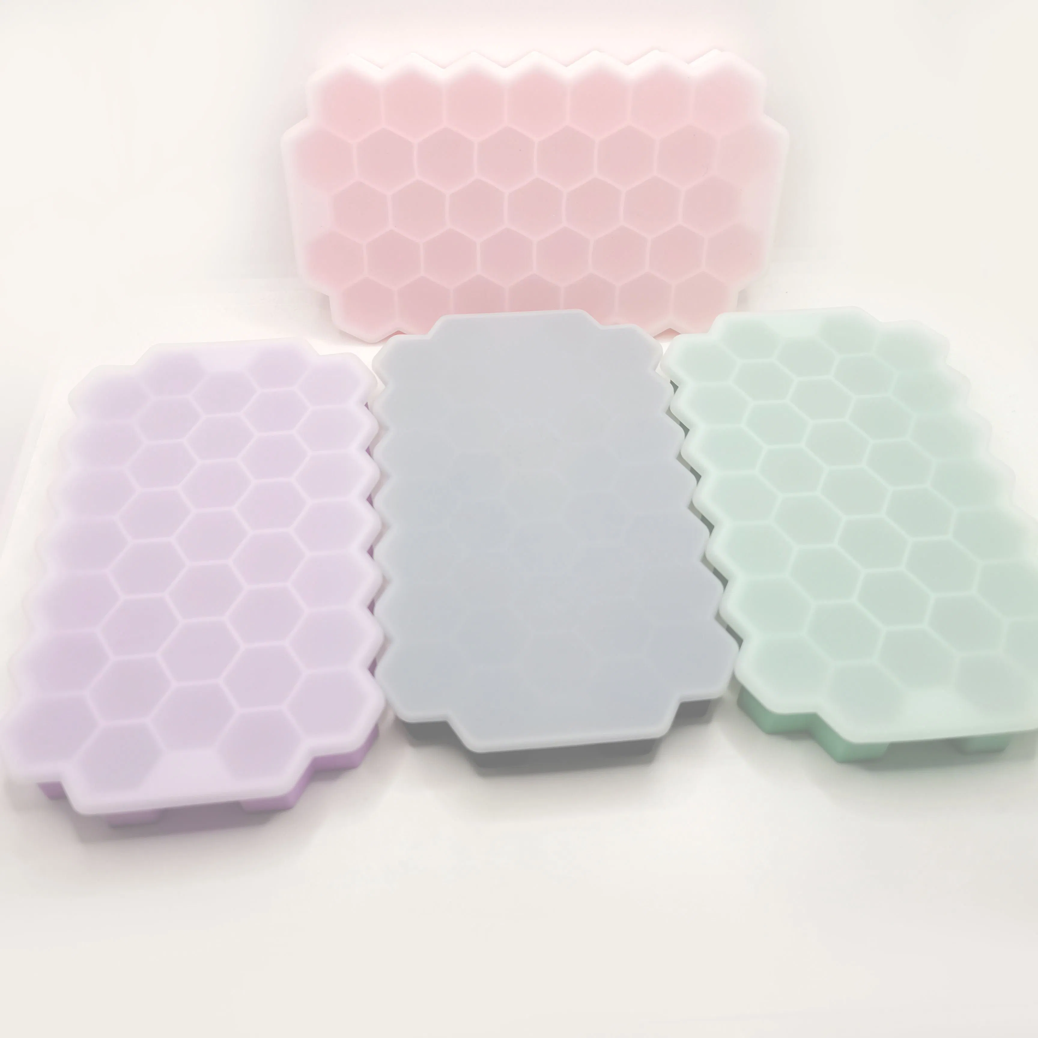 Large Capacity Heat Resistant and Cold Resistant Silicone Honeycomb Ice Cube Tray Ice Making Multi Cell Cocktail Making