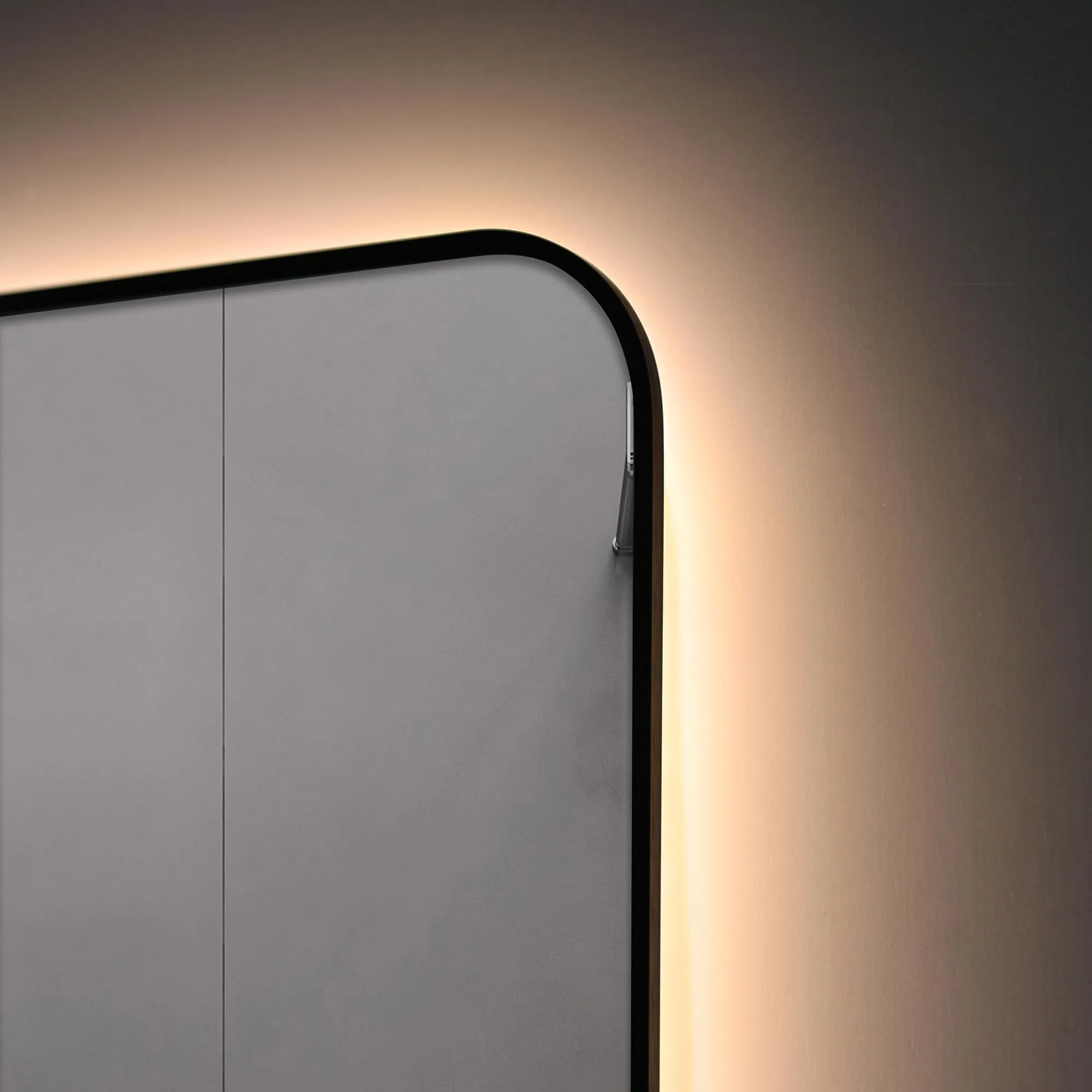 150X80 China Factory Supply Water-Proof Rectangular Illuminated LED Wall Mirror for Hotel