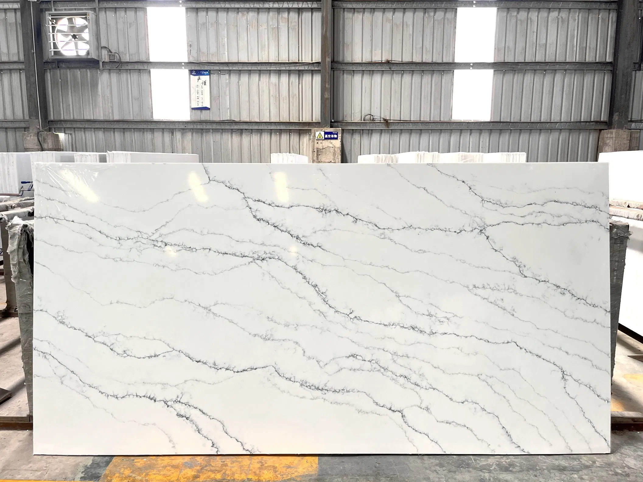 Artificial Engineered white grey blue vein marble looks Quartz Slabs for kitchen/bathroom/vanity Countertops