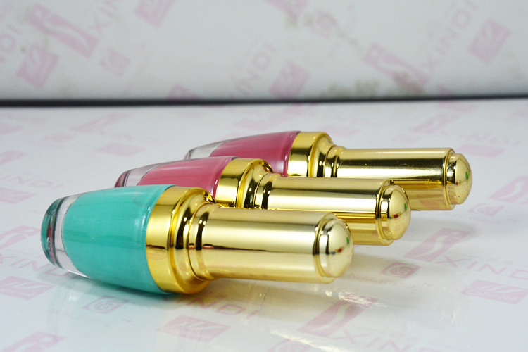 Hot Selling OEM Private Label Waterproof Nail Polish with Shiny Gold Cap