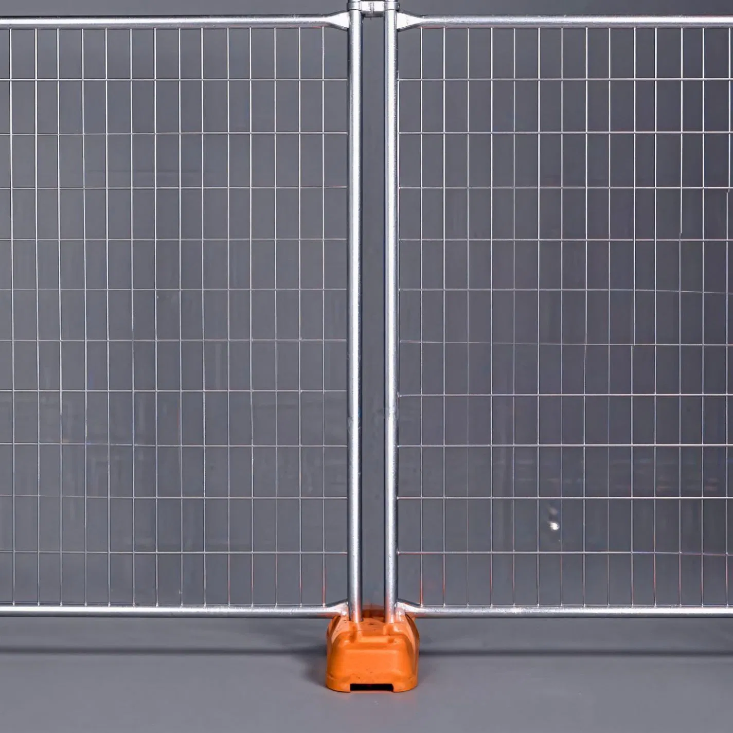 Hot Dipped Galvanized Australia Fencing/ Standard Portable Mobile Temporary Fencing Panel for Construction Site/Fencing