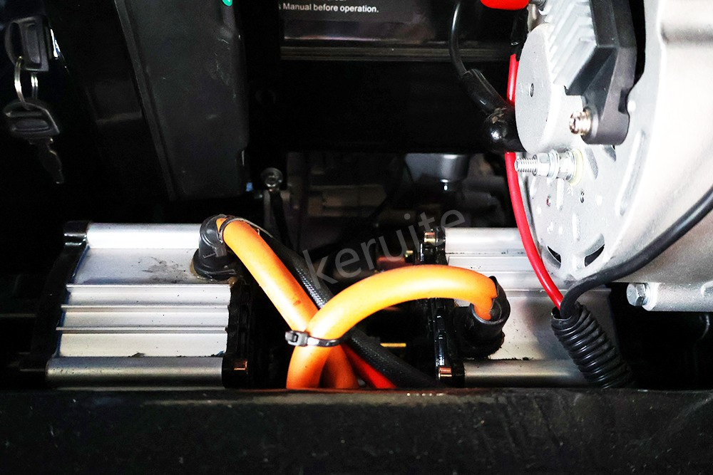 Гусеничная газонокосилка с дистанционным управлением 800мм