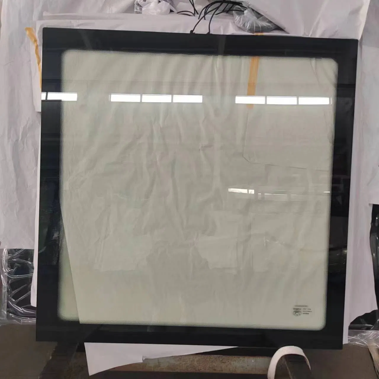 Automatic Electrical Heating Glass for Room Windows in Arctic Regions