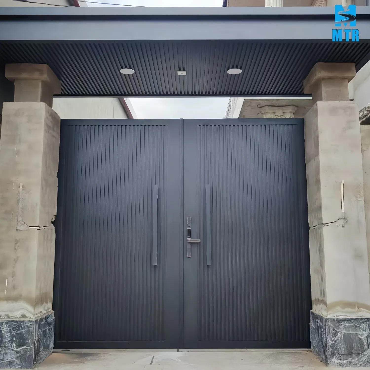 High Quality Metal Aluminum Main Privacy for Villa House Automatic Electric Decorative Front Swing Gate