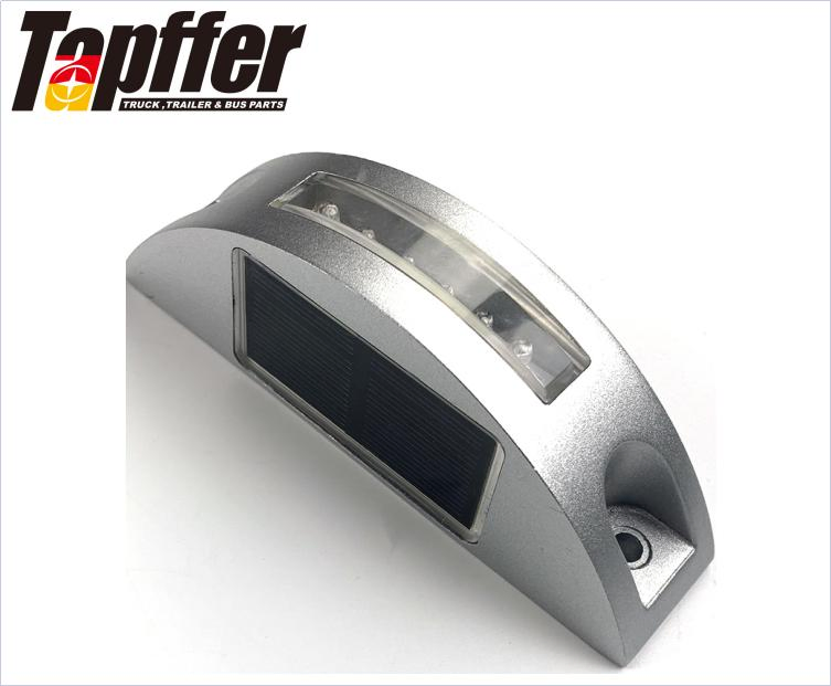 Солнечный светодиодный дорожный катафот в белом алюминиевом корпусе, 5 цветов