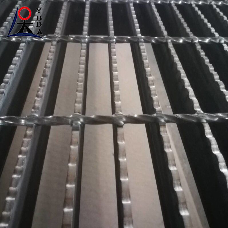 Industrial Marine Heavy Duty Galvanized Steel Grating Drainage Channel Checker Plate