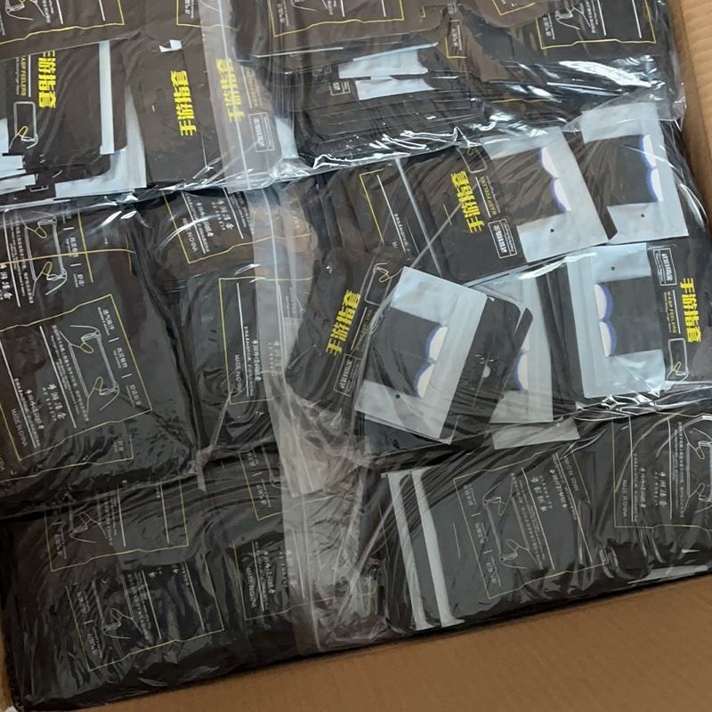 Впитывающие напальчники для геймеров