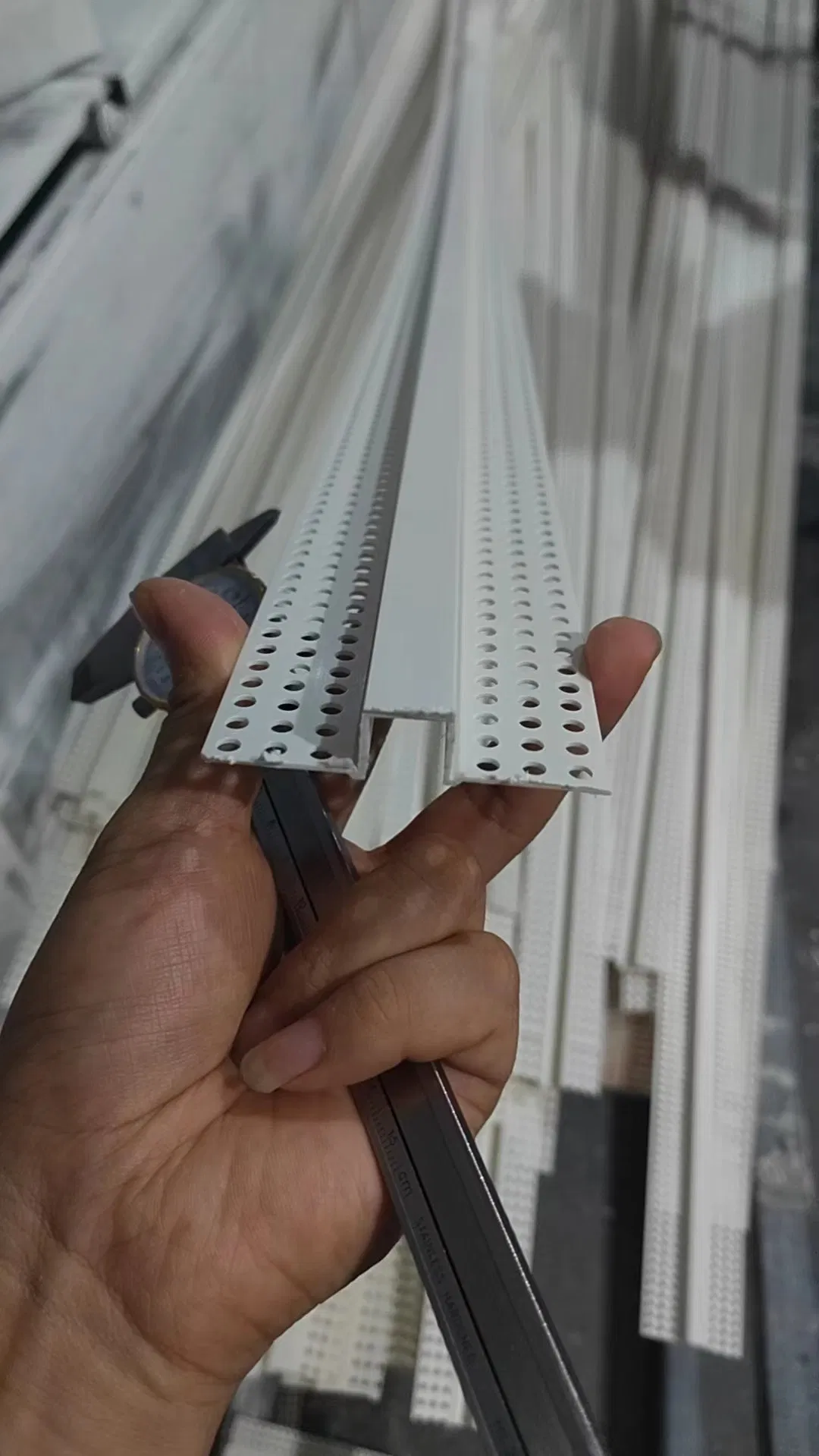 High Quality PVC Environmental Protection PVC Angle Corner Bead Plastic