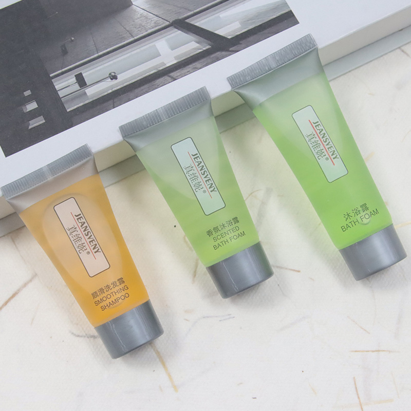 Luxury 5-Star Hotel Shampoo - Custom Branded Packaging, Paraben-Free & Gentle Cleansing (Bulk Order)