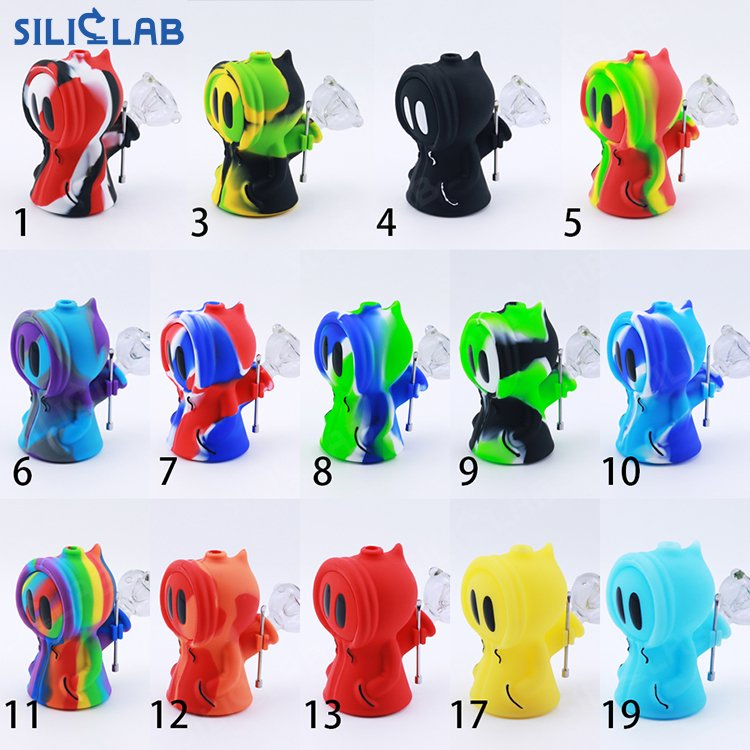 Halloween Theme Ghost Silicone Bubbler Smoking Pipe Mini Smoke Filter Water Pipe