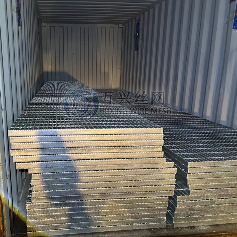 Factory Manufacturing Hot Dipped Galvanized Carbon Steel Metal Bar Grating Anti-Rust Water Drainage Steel Grating for Trench Drain Cover