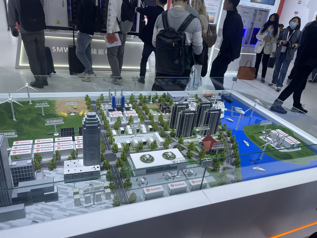 Hand-Made New Energy Model Sculpture for Unique Office Exhibition