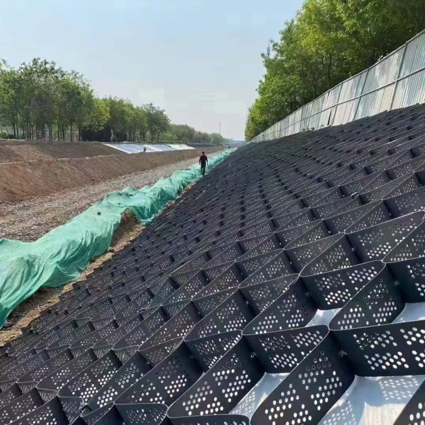 Durable Geocell for Soil Reinforcement, 200mm to 400mm